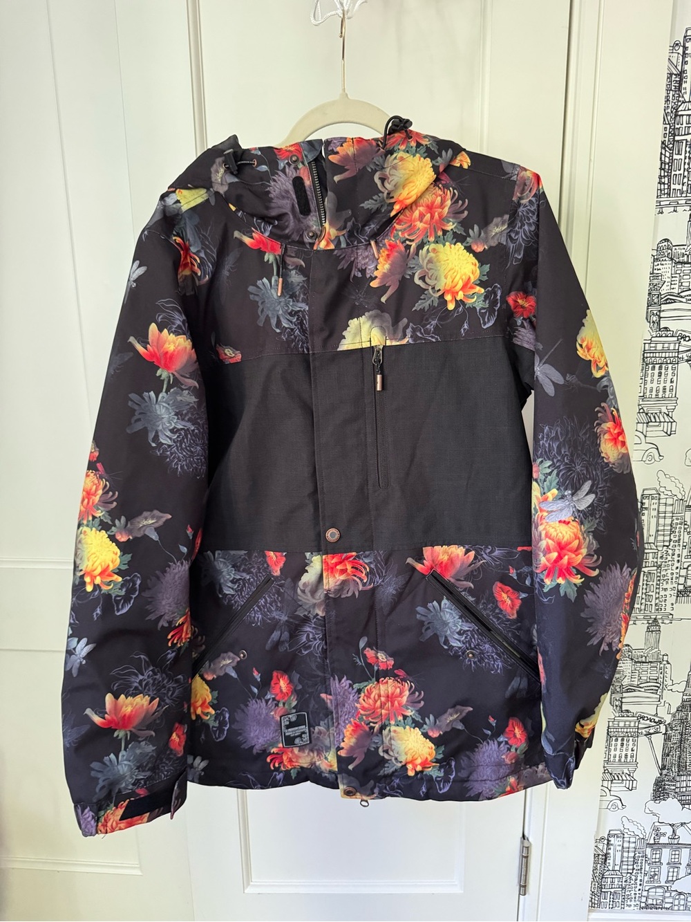 L1 Premium Goods Floral Black Hooded Women's  Ski Jacket